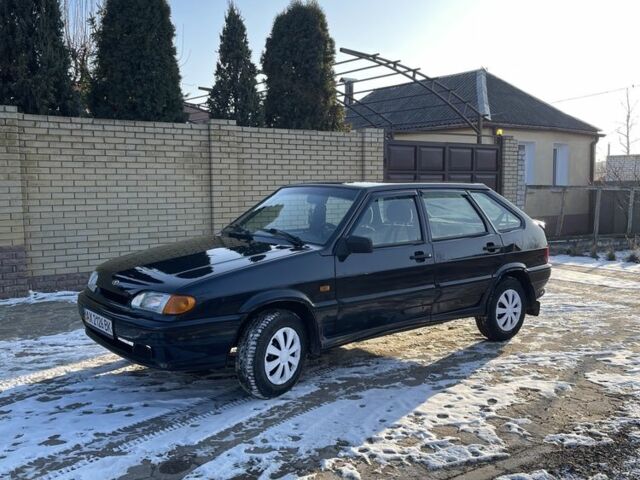 Черный ВАЗ 2114 Самара, объемом двигателя 1.6 л и пробегом 130 тыс. км за 2000 $, фото 1 на Automoto.ua