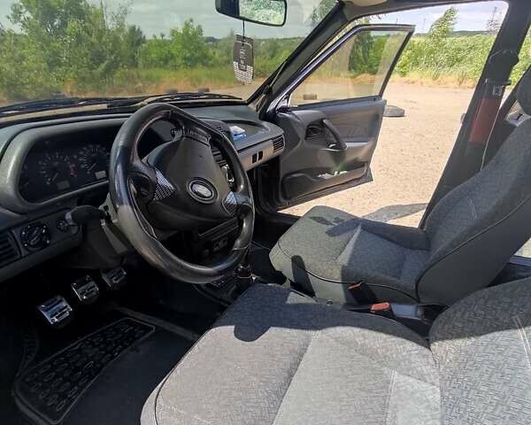 Чорний ВАЗ 2114 Самара, об'ємом двигуна 1.6 л та пробігом 220 тис. км за 1850 $, фото 12 на Automoto.ua