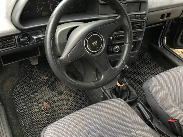 Чорний ВАЗ 2114 Самара, об'ємом двигуна 2 л та пробігом 280 тис. км за 1650 $, фото 7 на Automoto.ua