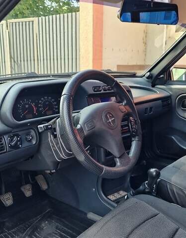 Черный ВАЗ 2114 Самара, объемом двигателя 1.6 л и пробегом 208 тыс. км за 3100 $, фото 21 на Automoto.ua