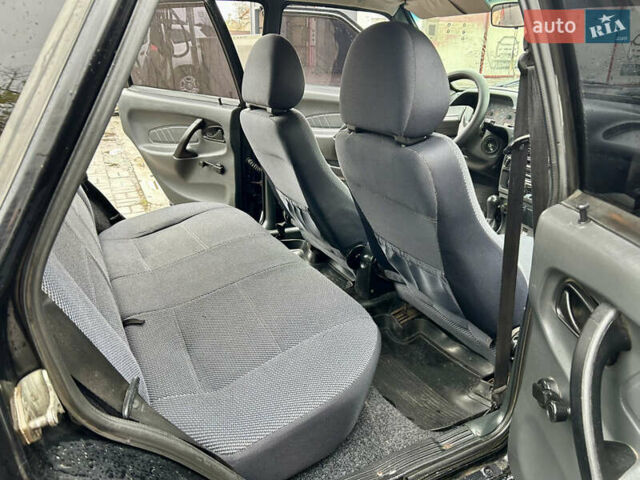 Черный ВАЗ 2114 Самара, объемом двигателя 1.6 л и пробегом 136 тыс. км за 2450 $, фото 17 на Automoto.ua