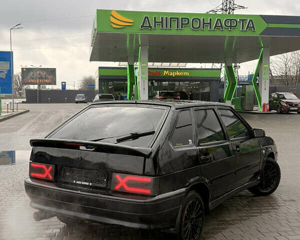 Черный ВАЗ 2114 Самара, объемом двигателя 1.6 л и пробегом 173 тыс. км за 3500 $, фото 4 на Automoto.ua