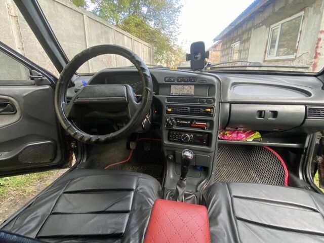 Черный ВАЗ 2114 Самара, объемом двигателя 1.6 л и пробегом 174 тыс. км за 1450 $, фото 4 на Automoto.ua