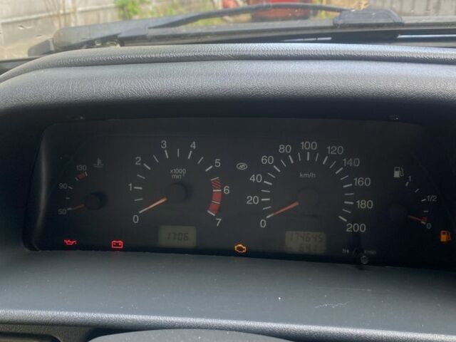 Черный ВАЗ 2114 Самара, объемом двигателя 1.6 л и пробегом 174 тыс. км за 1450 $, фото 7 на Automoto.ua