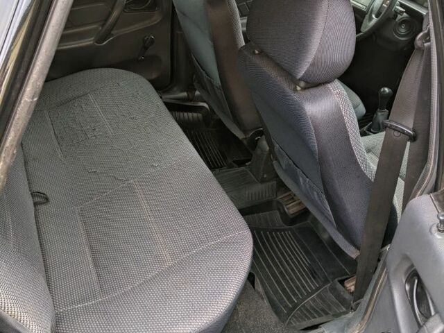 Чорний ВАЗ 2114 Самара, об'ємом двигуна 1.6 л та пробігом 160 тис. км за 1900 $, фото 3 на Automoto.ua