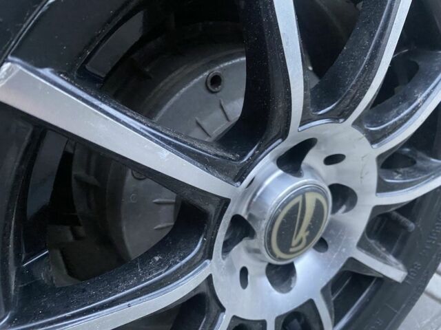 Черный ВАЗ 2114 Самара, объемом двигателя 1.6 л и пробегом 180 тыс. км за 2700 $, фото 11 на Automoto.ua