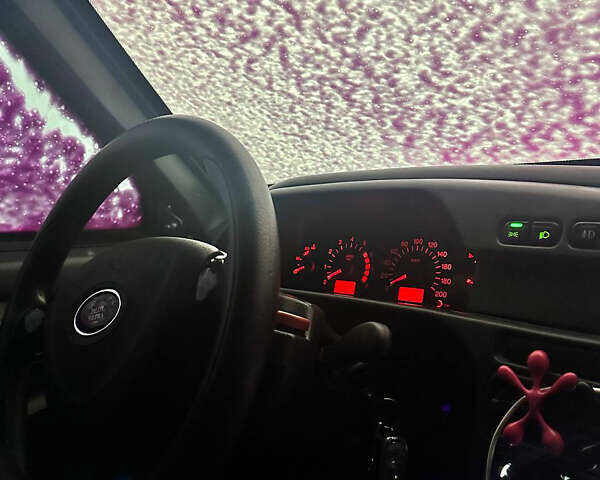 Черный ВАЗ 2114 Самара, объемом двигателя 1.6 л и пробегом 188 тыс. км за 2700 $, фото 2 на Automoto.ua