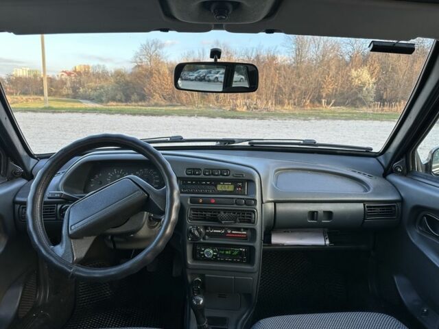 Чорний ВАЗ 2114 Самара, об'ємом двигуна 1.6 л та пробігом 180 тис. км за 2350 $, фото 18 на Automoto.ua