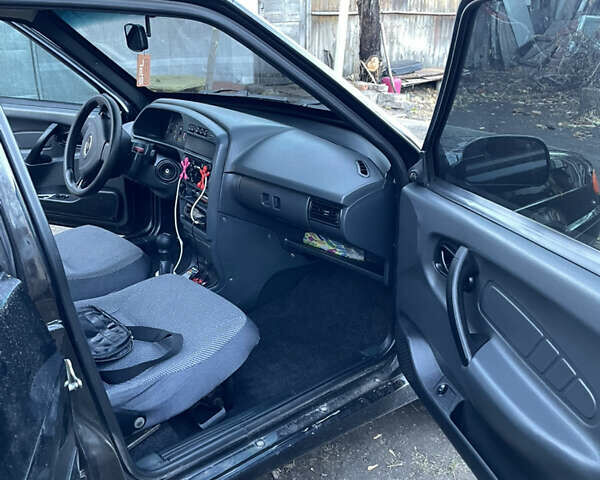 Черный ВАЗ 2114 Самара, объемом двигателя 1.6 л и пробегом 188 тыс. км за 2700 $, фото 5 на Automoto.ua