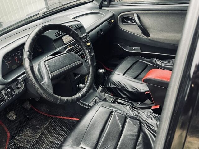 Чорний ВАЗ 2114 Самара, об'ємом двигуна 1.6 л та пробігом 170 тис. км за 2000 $, фото 2 на Automoto.ua