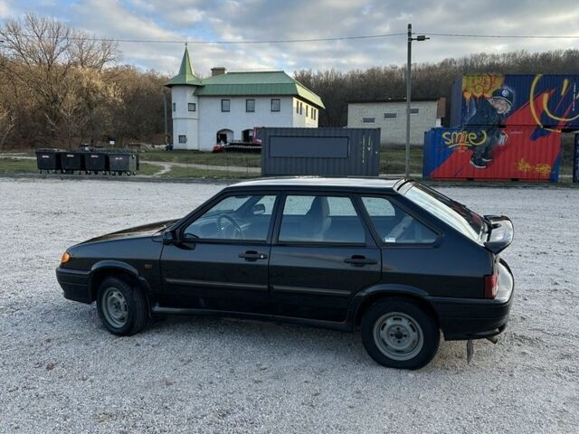 Чорний ВАЗ 2114 Самара, об'ємом двигуна 1.6 л та пробігом 180 тис. км за 2350 $, фото 7 на Automoto.ua