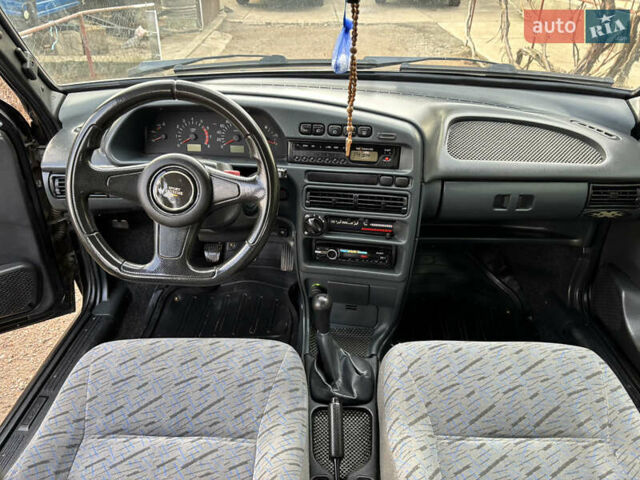 Чорний ВАЗ 2114 Самара, об'ємом двигуна 1.6 л та пробігом 102 тис. км за 2800 $, фото 9 на Automoto.ua