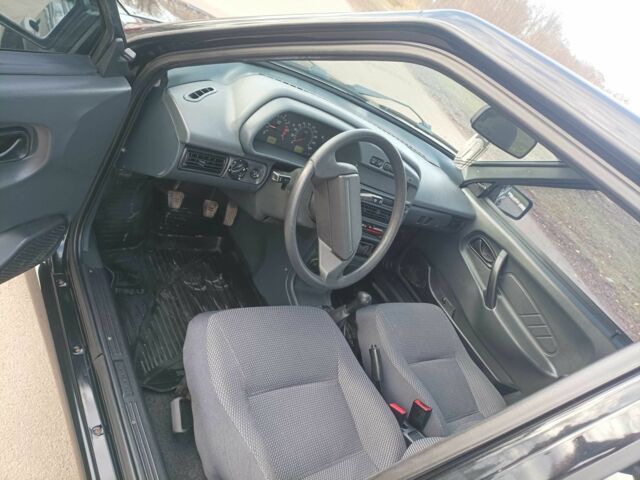 Черный ВАЗ 2114 Самара, объемом двигателя 1.6 л и пробегом 115 тыс. км за 2650 $, фото 11 на Automoto.ua