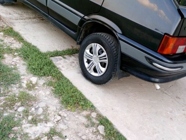 Чорний ВАЗ 2114 Самара, об'ємом двигуна 1.6 л та пробігом 120 тис. км за 1750 $, фото 1 на Automoto.ua