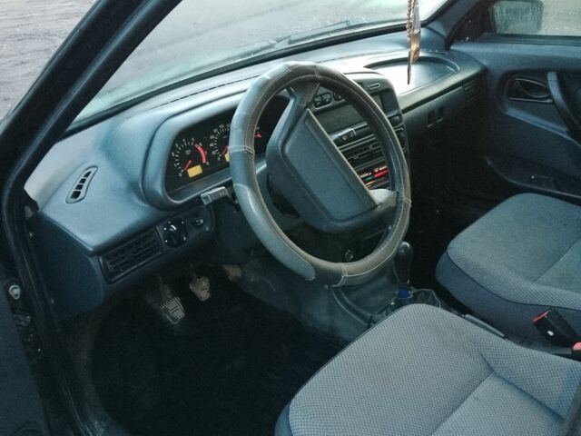 Черный ВАЗ 2114 Самара, объемом двигателя 1.6 л и пробегом 89 тыс. км за 1100 $, фото 3 на Automoto.ua