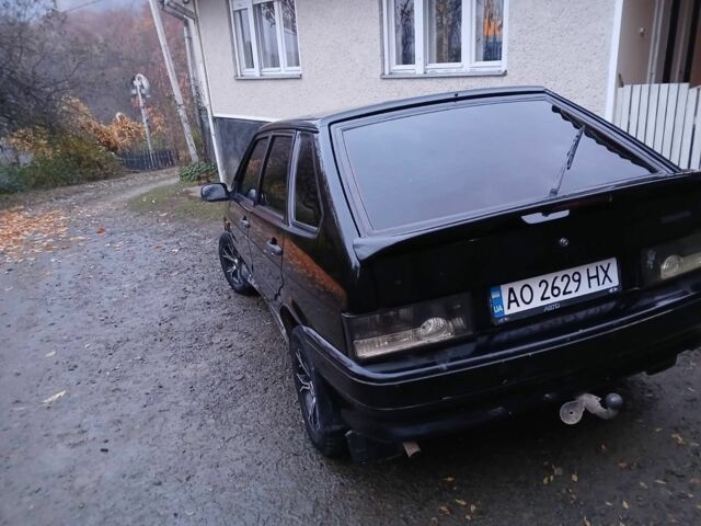 Черный ВАЗ 2114 Самара, объемом двигателя 1.6 л и пробегом 280 тыс. км за 2200 $, фото 3 на Automoto.ua