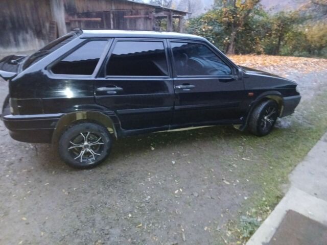 Черный ВАЗ 2114 Самара, объемом двигателя 1.6 л и пробегом 280 тыс. км за 2200 $, фото 4 на Automoto.ua