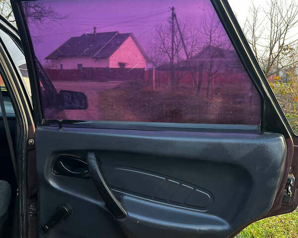 Коричневый ВАЗ 2114 Самара, объемом двигателя 1.5 л и пробегом 170 тыс. км за 900 $, фото 14 на Automoto.ua