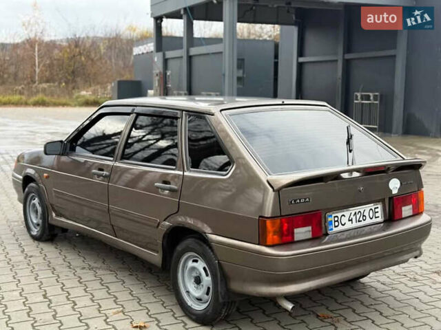 Коричневый ВАЗ 2114 Самара, объемом двигателя 1.6 л и пробегом 133 тыс. км за 2350 $, фото 2 на Automoto.ua