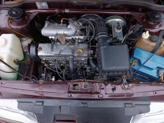 Красный ВАЗ 2114 Самара, объемом двигателя 1.6 л и пробегом 111 тыс. км за 950 $, фото 8 на Automoto.ua