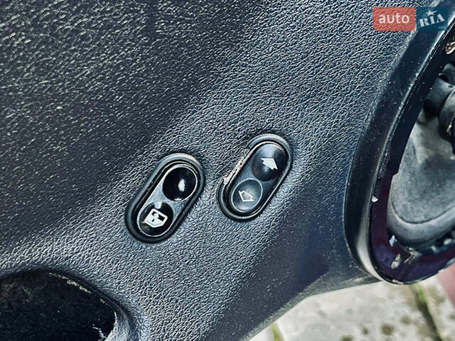 Красный ВАЗ 2114 Самара, объемом двигателя 1.5 л и пробегом 280 тыс. км за 1450 $, фото 22 на Automoto.ua