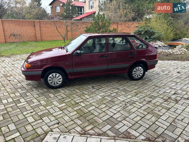 Червоний ВАЗ 2114 Самара, об'ємом двигуна 1.5 л та пробігом 208 тис. км за 2100 $, фото 2 на Automoto.ua