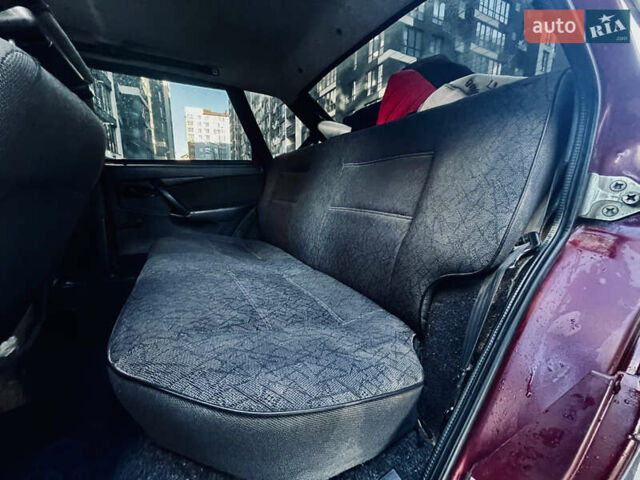 Красный ВАЗ 2114 Самара, объемом двигателя 1.5 л и пробегом 280 тыс. км за 1450 $, фото 13 на Automoto.ua