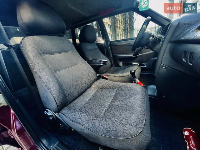 Красный ВАЗ 2114 Самара, объемом двигателя 1.5 л и пробегом 280 тыс. км за 1450 $, фото 10 на Automoto.ua