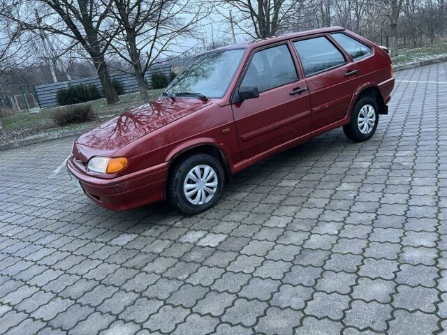 Красный ВАЗ 2114 Самара, объемом двигателя 1.6 л и пробегом 89 тыс. км за 2150 $, фото 4 на Automoto.ua