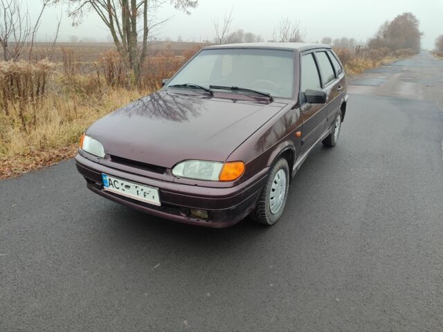 Червоний ВАЗ 2114 Самара, об'ємом двигуна 1.6 л та пробігом 200 тис. км за 1950 $, фото 3 на Automoto.ua