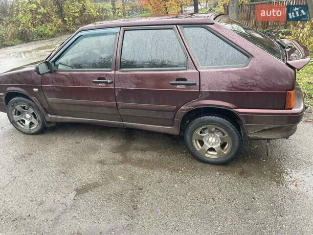 Красный ВАЗ 2114 Самара, объемом двигателя 1.6 л и пробегом 235 тыс. км за 1500 $, фото 2 на Automoto.ua