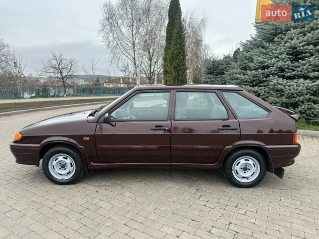 Красный ВАЗ 2114 Самара, объемом двигателя 1.6 л и пробегом 65 тыс. км за 3650 $, фото 6 на Automoto.ua