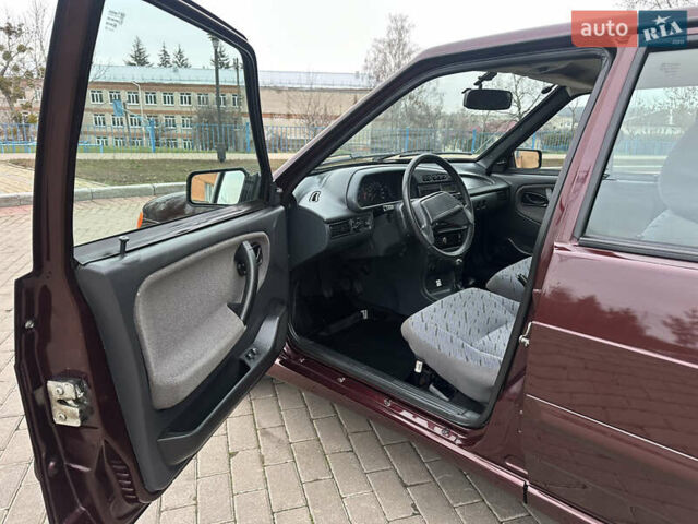 Красный ВАЗ 2114 Самара, объемом двигателя 1.6 л и пробегом 65 тыс. км за 3650 $, фото 8 на Automoto.ua