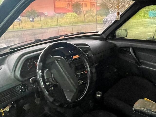 ВАЗ 2114 Самара, об'ємом двигуна 1.6 л та пробігом 200 тис. км за 750 $, фото 6 на Automoto.ua