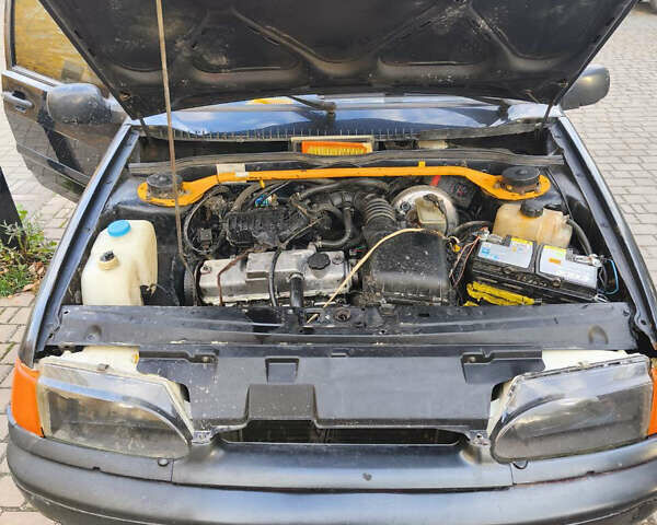 ВАЗ 2114 Самара, объемом двигателя 1.6 л и пробегом 190 тыс. км за 950 $, фото 3 на Automoto.ua