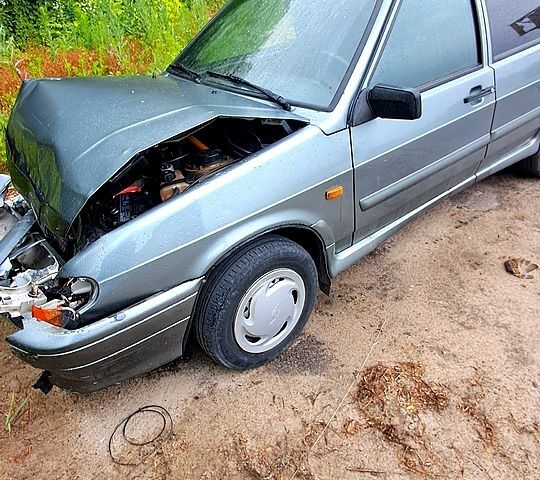 ВАЗ 2114 Самара, объемом двигателя 1.6 л и пробегом 172 тыс. км за 980 $, фото 4 на Automoto.ua