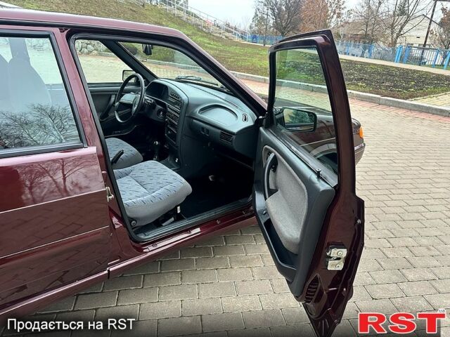 ВАЗ 2114 Самара, объемом двигателя 1.6 л и пробегом 65 тыс. км за 3650 $, фото 11 на Automoto.ua