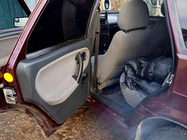 ВАЗ 2114 Самара, объемом двигателя 17 л и пробегом 71 тыс. км за 3400 $, фото 6 на Automoto.ua