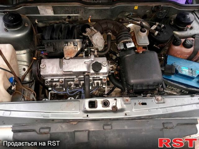 ВАЗ 2114 Самара, объемом двигателя 1.6 л и пробегом 200 тыс. км за 2200 $, фото 7 на Automoto.ua