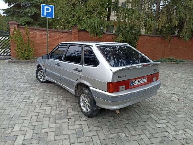 ВАЗ 2114 Самара 2004 у Львові на Automoto.ua Сірий ВАЗ 2114 Самара, об'ємом двигуна 1.5 л та пробігом 231 тис. км за 1450 $, фото 3 на Automoto.ua