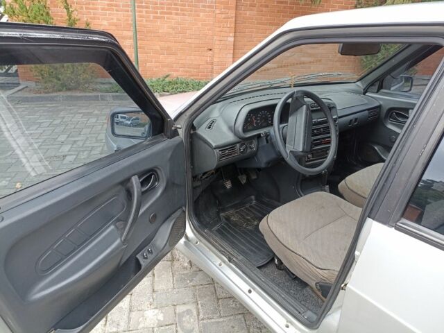 ВАЗ 2114 Самара 2004 у Львові на Automoto.ua Сірий ВАЗ 2114 Самара, об'ємом двигуна 1.5 л та пробігом 231 тис. км за 1450 $, фото 7 на Automoto.ua