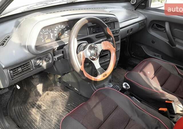 Серый ВАЗ 2114 Самара, объемом двигателя 1.5 л и пробегом 230 тыс. км за 1650 $, фото 8 на Automoto.ua