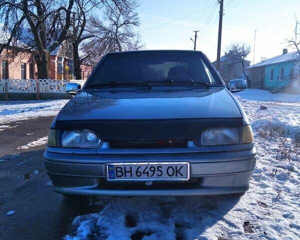 Серый ВАЗ 2114 Самара, объемом двигателя 1.5 л и пробегом 281 тыс. км за 2250 $, фото 1 на Automoto.ua