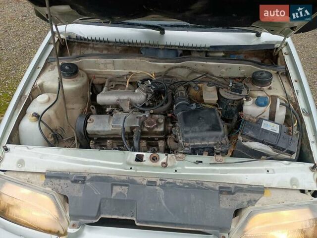 Серый ВАЗ 2114 Самара, объемом двигателя 1.5 л и пробегом 229 тыс. км за 1450 $, фото 3 на Automoto.ua