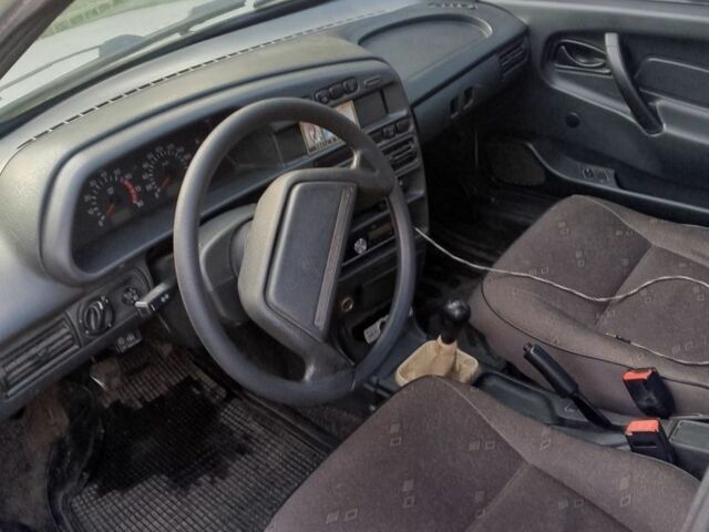 Серый ВАЗ 2114 Самара, объемом двигателя 0 л и пробегом 256 тыс. км за 1300 $, фото 4 на Automoto.ua