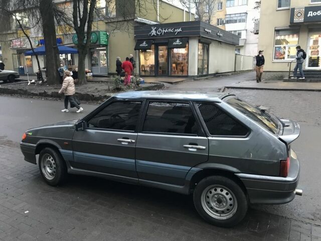 Серый ВАЗ 2114 Самара, объемом двигателя 1.5 л и пробегом 150 тыс. км за 1100 $, фото 2 на Automoto.ua