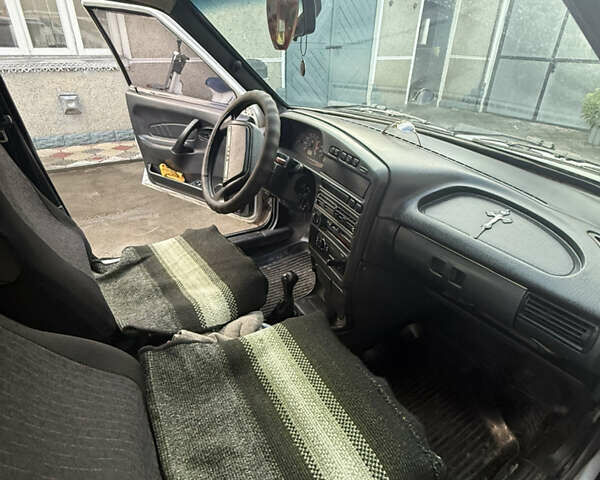 Серый ВАЗ 2114 Самара, объемом двигателя 1.6 л и пробегом 80 тыс. км за 1500 $, фото 7 на Automoto.ua