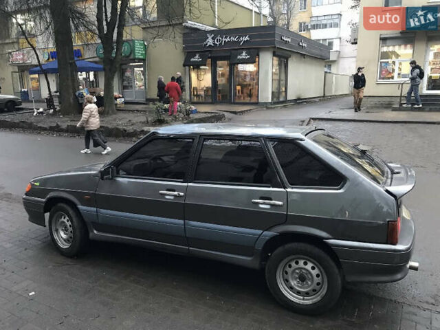 Серый ВАЗ 2114 Самара, объемом двигателя 1.5 л и пробегом 200 тыс. км за 1500 $, фото 2 на Automoto.ua