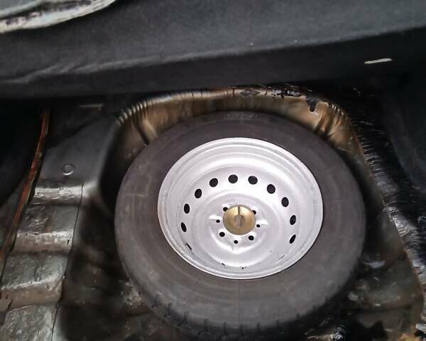 Серый ВАЗ 2114 Самара, объемом двигателя 1.5 л и пробегом 120 тыс. км за 1750 $, фото 7 на Automoto.ua