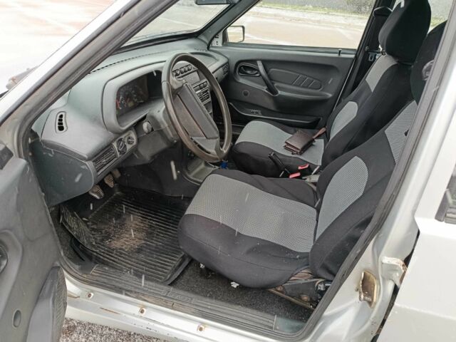 Сірий ВАЗ 2114 Самара, об'ємом двигуна 1.5 л та пробігом 220 тис. км за 1700 $, фото 5 на Automoto.ua